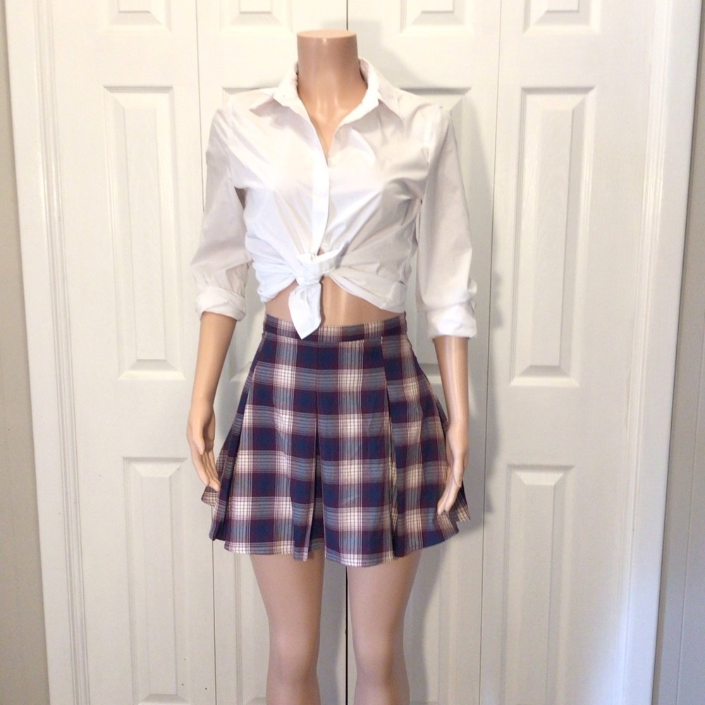 SO Juniors Navy Blue/White Plaid High Rise Pleated Flare Mini Skirt